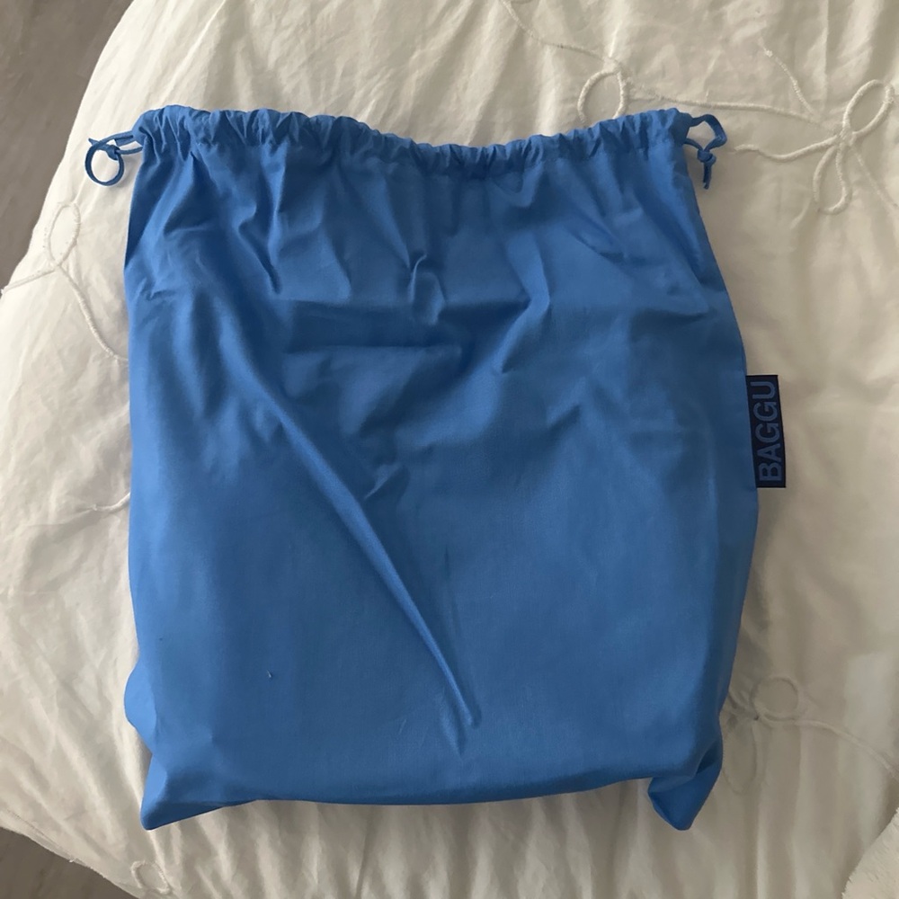 BAGGU Women's Shoulder Bag - Picture 3 of 3